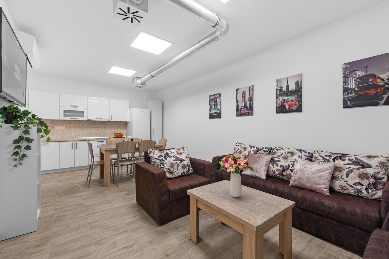 Hostel Elli Σπλιτ Εξωτερικό φωτογραφία