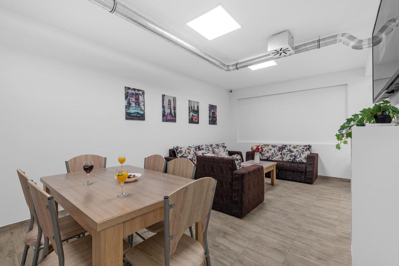 Hostel Elli Σπλιτ Εξωτερικό φωτογραφία
